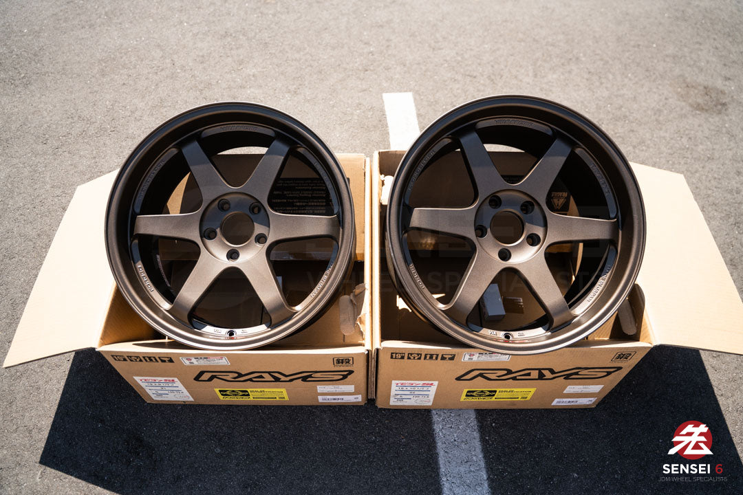 Volk TE37SL / 19x9.5 +21、19x11 +34 / 5x120 / ダイヤモンドシルバー(DS)