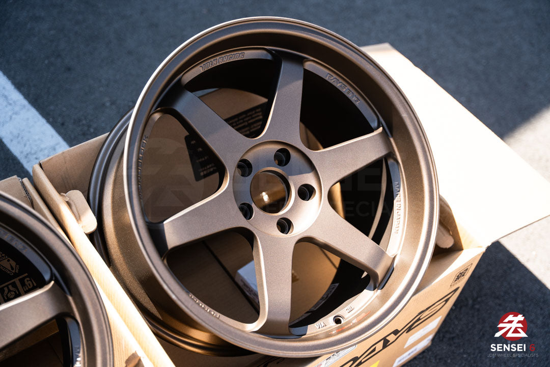 Volk TE37SL / 19x9.5 +21、19x11 +34 / 5x120 / ダイヤモンドシルバー(DS)