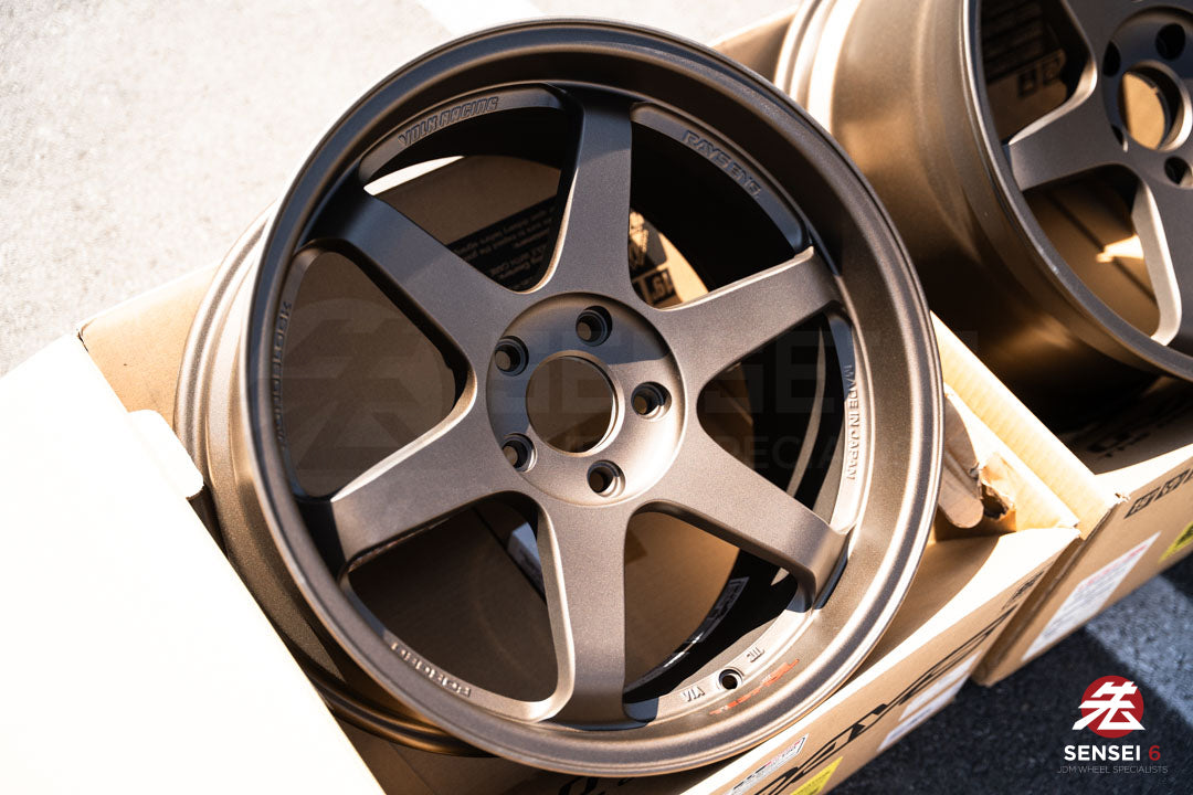 Volk TE37SL / 19x9.5 +21、19x11 +34 / 5x120 / ダイヤモンドシルバー(DS)