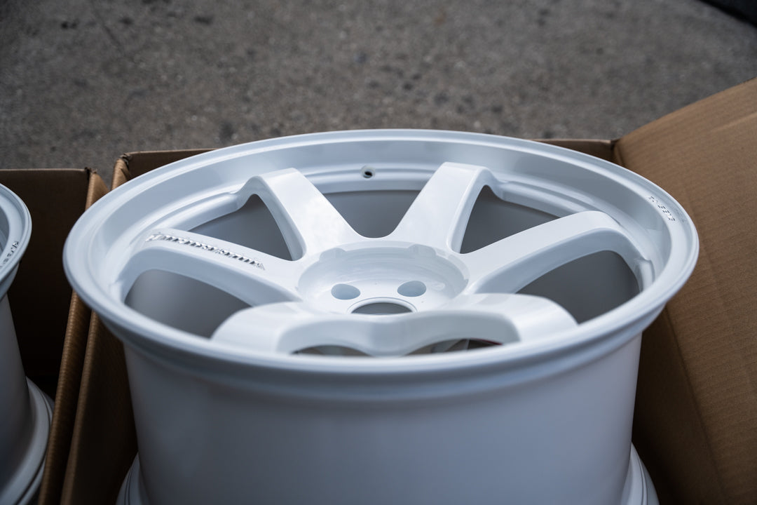 Volk TE37 Ultra M-Spec / 20x10 +15, 20x11 +15 / 5x112 / Blanco Dash