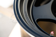 Load image into Gallery viewer, Bradley Forged Takumi / 16x8.5 -30 / 6x139.7 / Matte Shadow Black