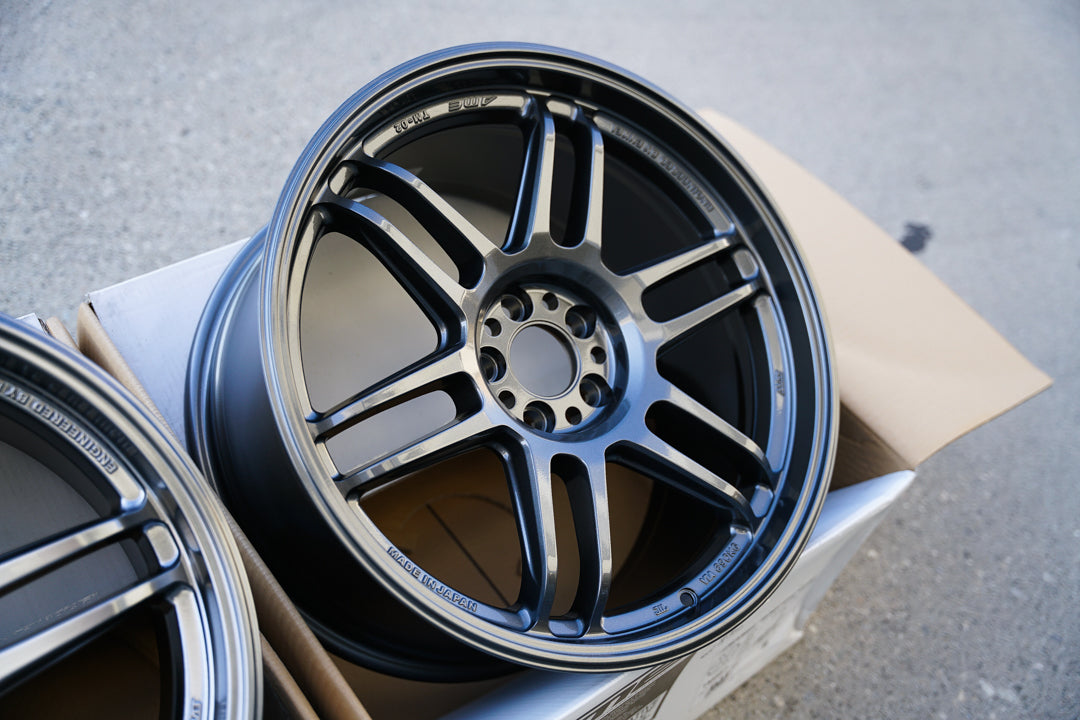 AME Tracer TM02 / 18x9.5 +38 / 5x100 / Gun Black