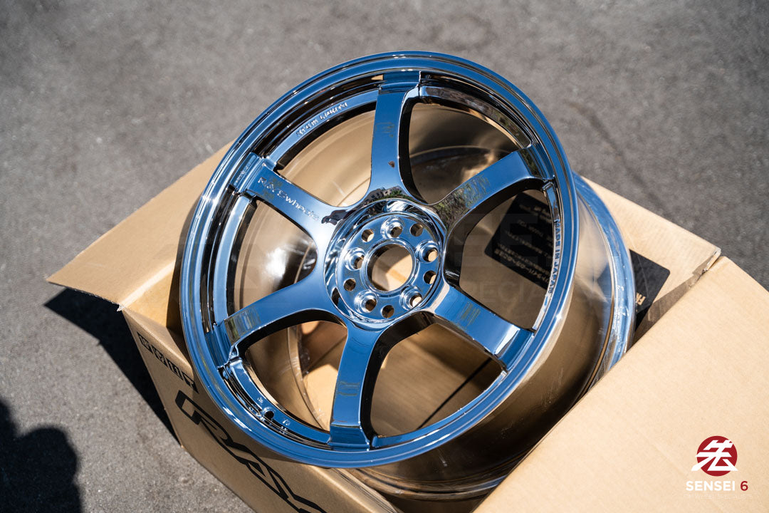 グラムライト 57DR / 18x9.5 +22 / 5x114.3 / クローム