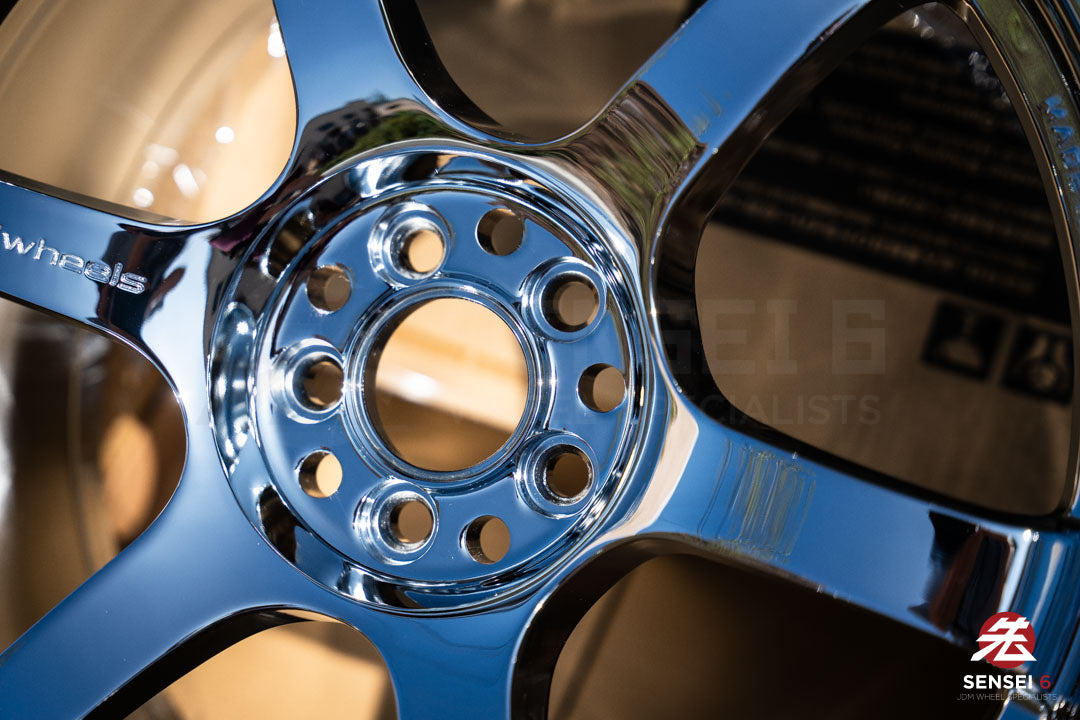 グラムライト 57DR / 18x9.5 +22 / 5x114.3 / クローム