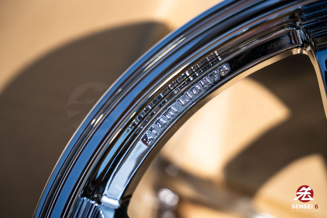 グラムライト 57DR / 18x9.5 +22 / 5x114.3 / クローム