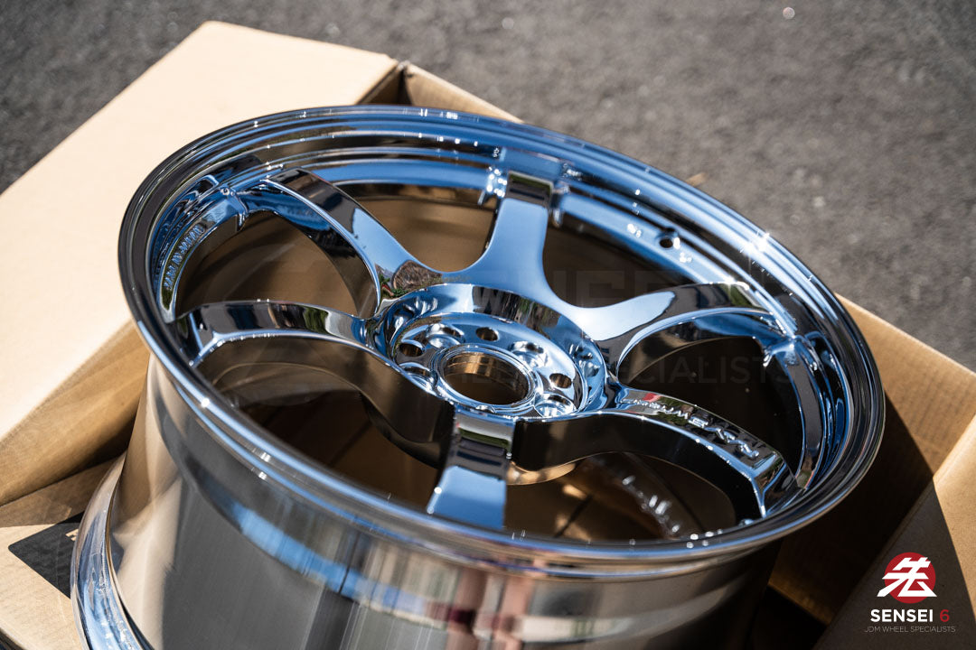 グラムライト 57DR / 18x9.5 +22 / 5x114.3 / クローム