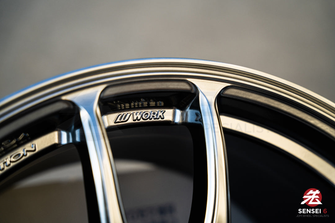 Work Emotion CR Kiwami / 18x9.5 +12 / 5x114.3 / GT Silver (GTS)