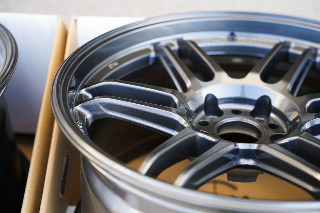 AME Tracer TM02 / 18x9.5 +22 / 5x114.3 / Gun Black