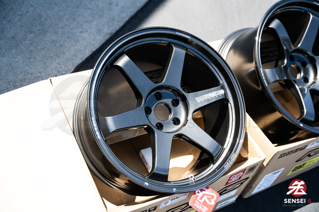 Volk TE37 Ultra M-Spec / 20x10 +15, 20x11 +15 / 5x112 / Negro diamante