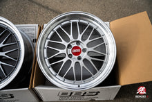 Cargar imagen en el visor de la galería, BBS LM / 20x9.5 +30 / 5x114.3 / Plata Diamante