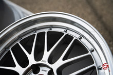 Cargar imagen en el visor de la galería, BBS LM / 20x9.5 +30 / 5x114.3 / Plata Diamante