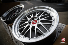 Cargar imagen en el visor de la galería, BBS LM / 20x9.5 +30 / 5x114.3 / Plata Diamante
