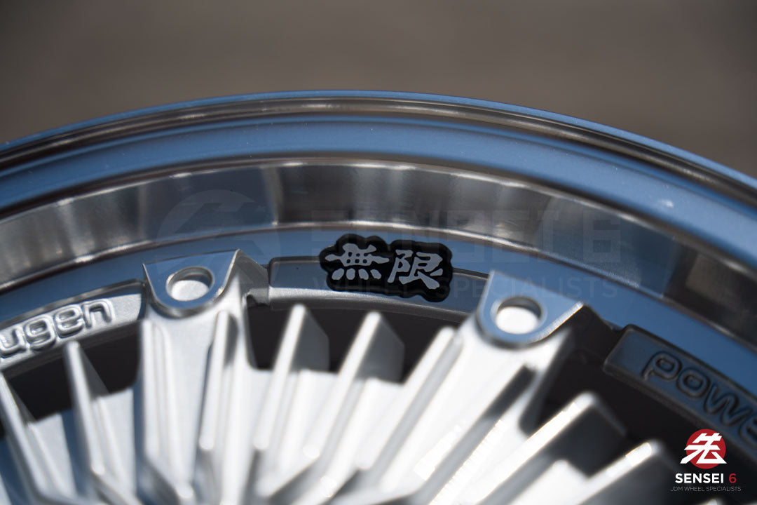 Mugen CF48 / 15x7 +40 / 4x100 / Silver