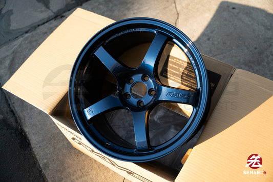 グラムライツ 57CR / 18x9.5 +38 / 5x100 / エターナルブルーパール