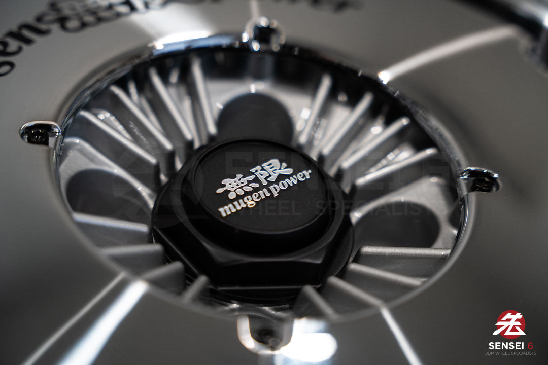Mugen CF48 / 15x7 +40 / 4x100 / Silver