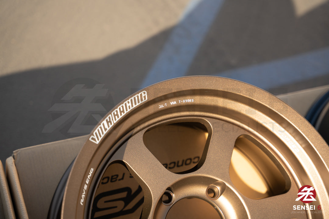 Volk TE37XT M-Spec / 18x9.5 +0 / 5x150 / OG Bronze (BR)