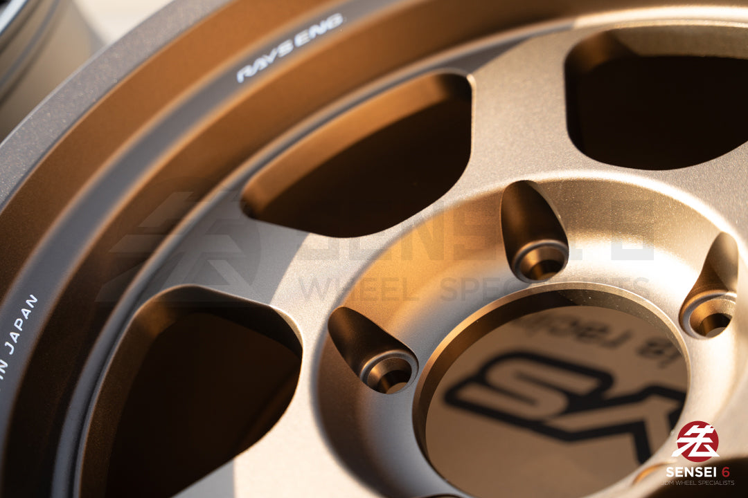 Volk TE37XT M-Spec / 18x9.5 +0 / 5x150 / OG Bronze (BR)