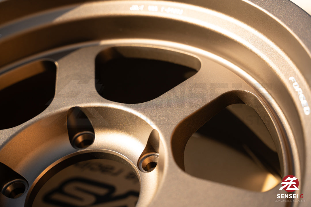 Volk TE37XT M-Spec / 18x9.5 +0 / 5x150 / OG Bronze (BR)