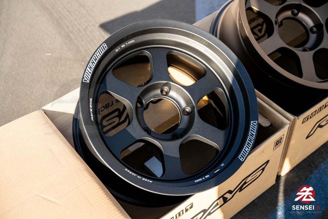 Volk TE37XT M-Spec / 18x9.5 +0 / 5x150 / Blast Black (BC)