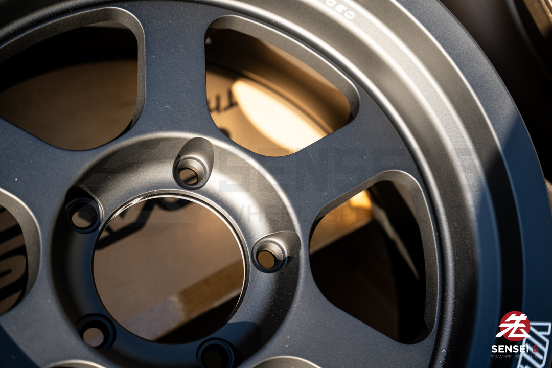 Volk TE37XT M-Spec / 18x9.5 +0 / 5x150 / Blast Black (BC)