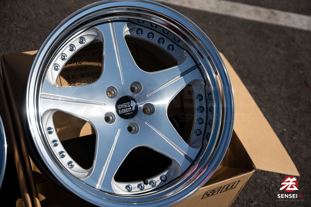 Work Meister S1 3P / 18x9.5 +24 / 5x114.3 / Acabado pulido