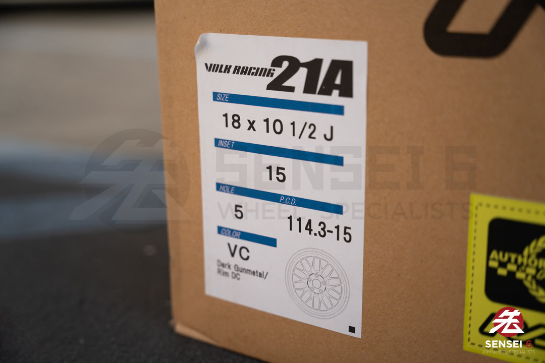 Volk 21A / 18x10.5 +15 / 5x114.3 / ダークガンメタルリム DC