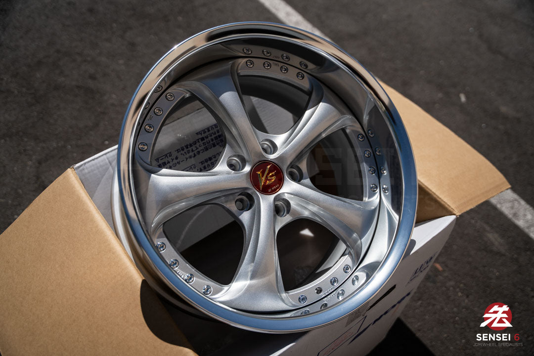 Work VSKF# / 18x9.5 +9 / 5x114.3 / Light Gray Silver (LGS)