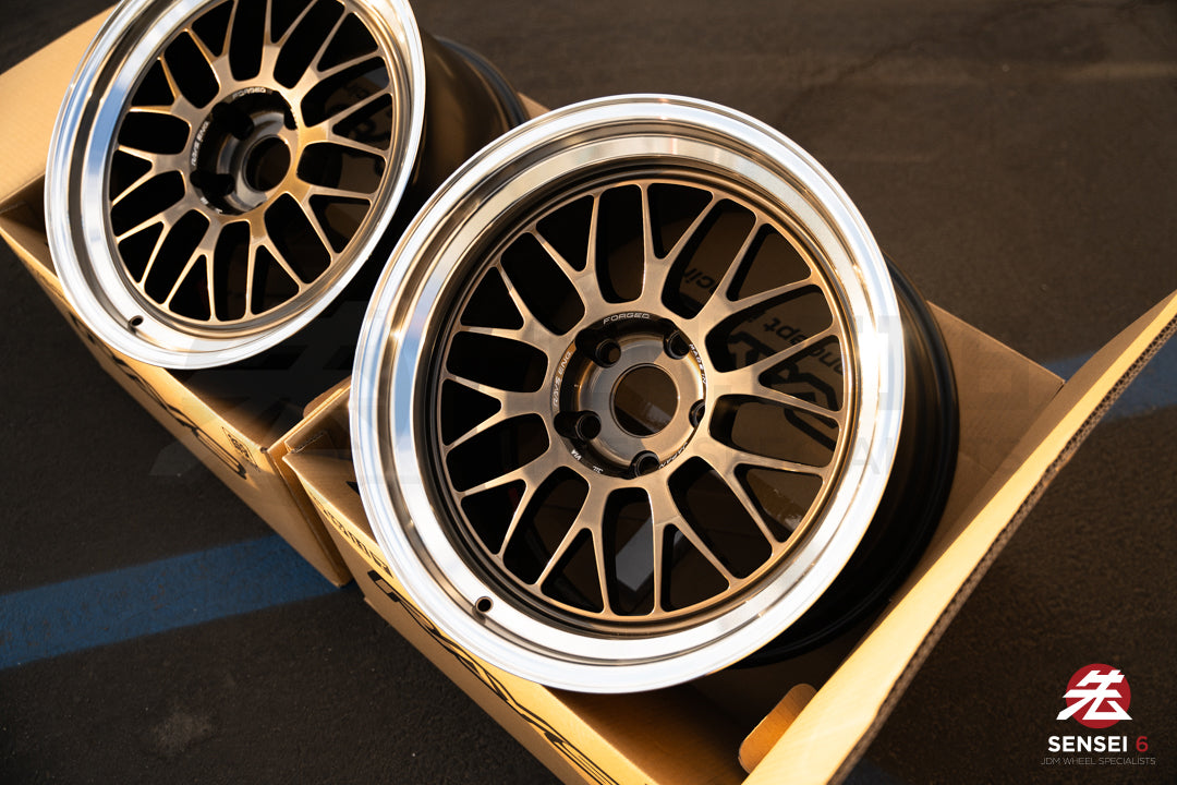 Volk 21A Spec-SR / 18x9.5 +22, 18x10.5 +22 / 5x120 / Shining Bronze Metal Rim DC (SR)