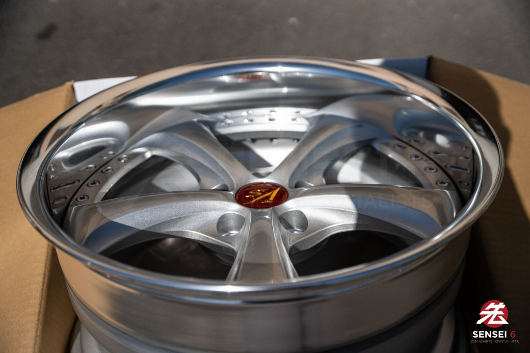 Work VSKF# / 18x9.5 +9 / 5x114.3 / Light Gray Silver (LGS)