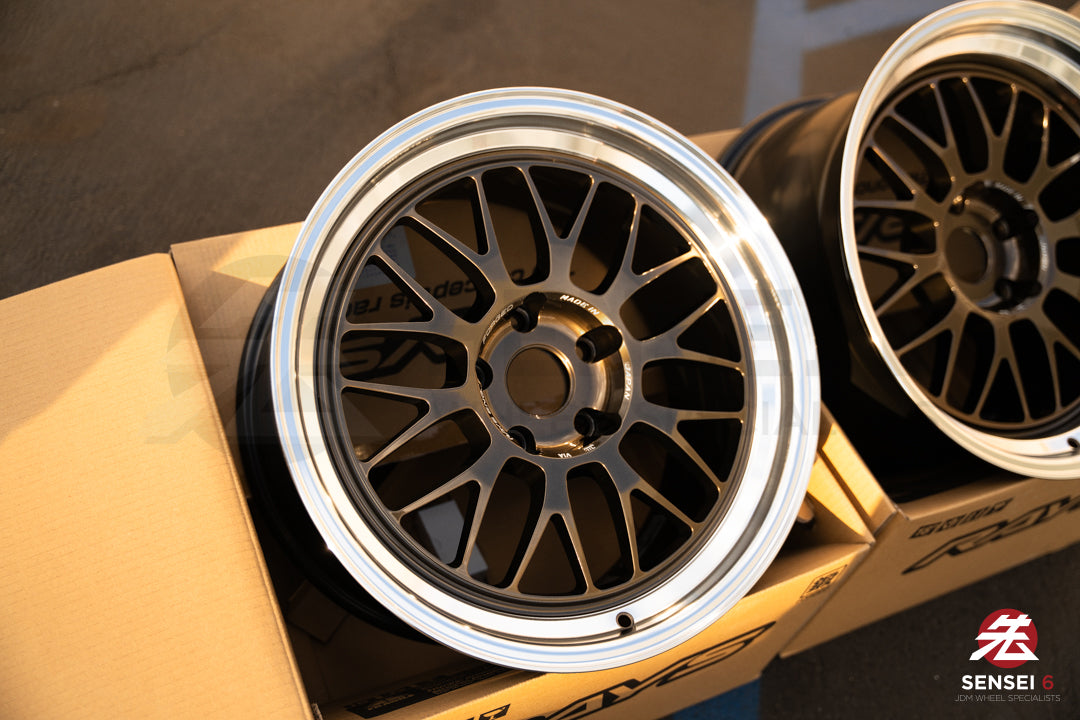 Volk 21A Spec-SR / 18x9.5 +22, 18x10.5 +22 / 5x120 / Shining Bronze Metal Rim DC (SR)