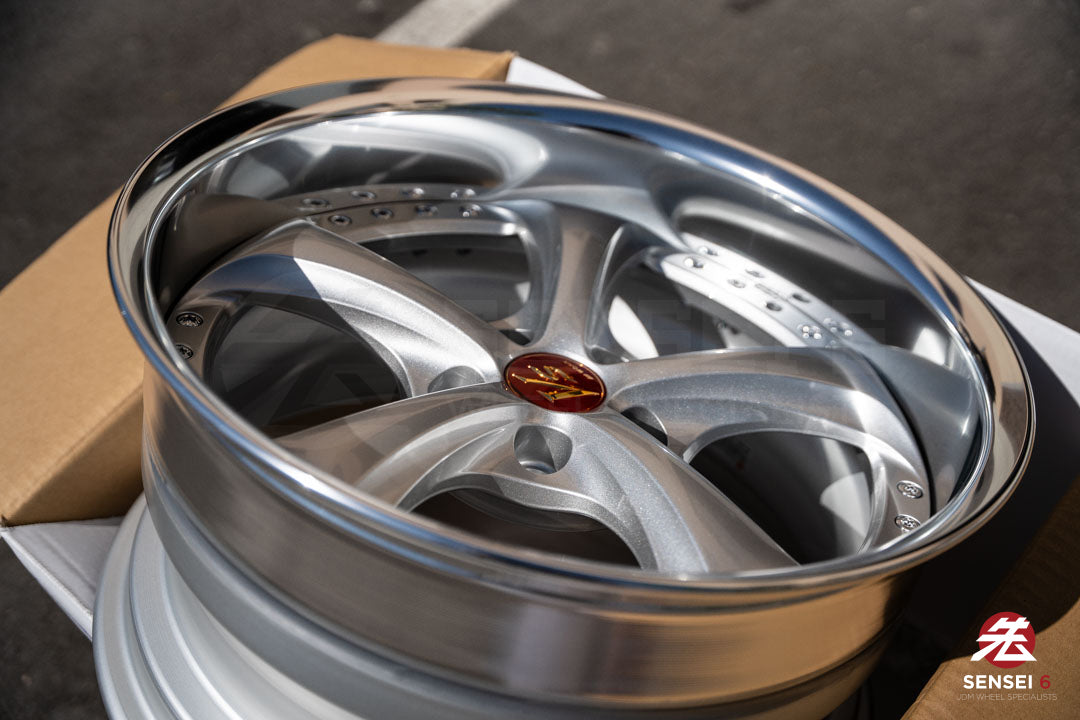 Work VSKF# / 18x9.5 +9 / 5x114.3 / Light Gray Silver (LGS)