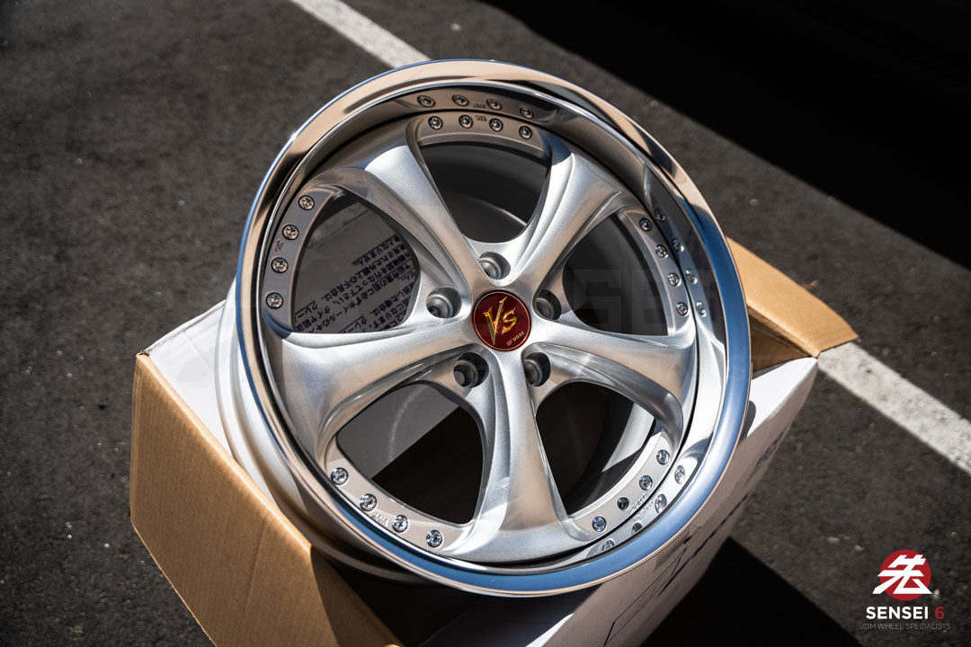 Trabajo VSKF# / 18x9.5 +14, 18x10.5 +15 / 5x114.3 / Gris claro plateado