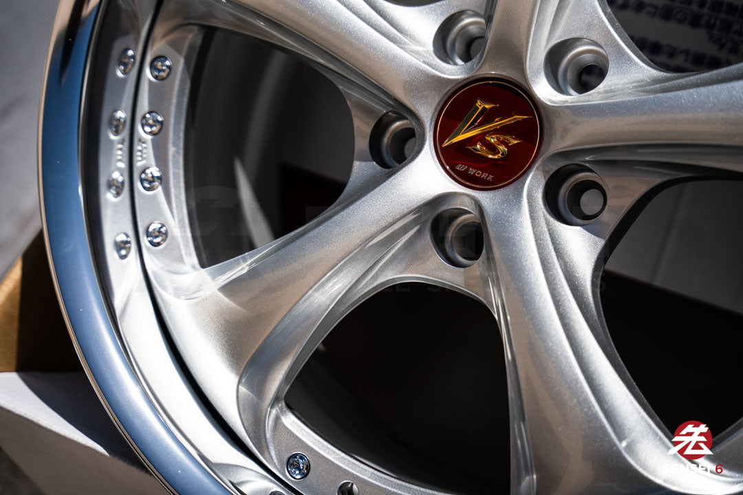 Trabajo VSKF# / 18x9.5 +14, 18x10.5 +15 / 5x114.3 / Gris claro plateado