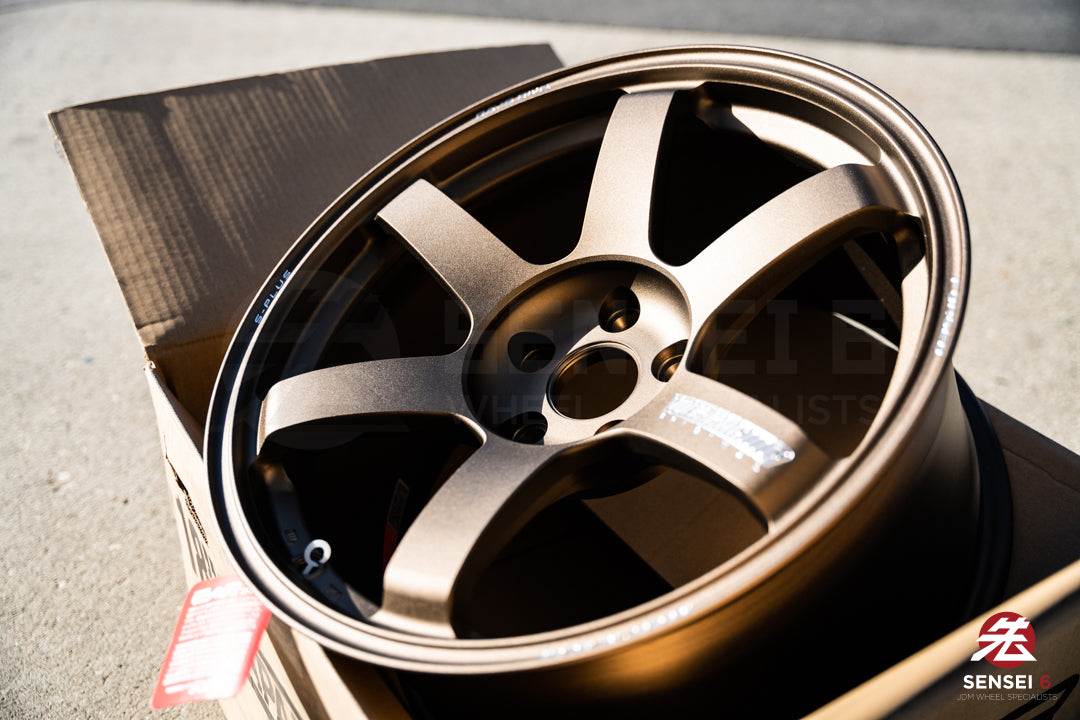 Volk TE37 Saga S-Plus / 18x9.5 +22 / 5x114.3 / OG Bronce