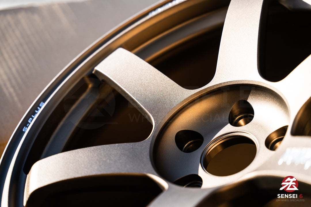 Volk TE37 Saga S-Plus / 18x9.5 +22 / 5x114.3 / OG Bronce