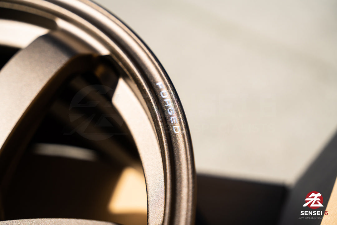 Volk TE37 Saga S-Plus / 18x9.5 +22 / 5x114.3 / OG Bronce