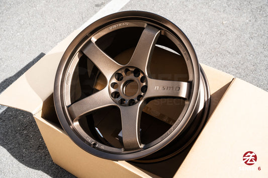 Nismo LMGT4 EVO / 19x10.5 +15 / 5x114.3 / Bronze