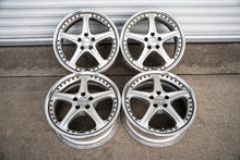 Load image into Gallery viewer, 17&quot; SSR GPO Decolte Evolution (Used Wheels)
