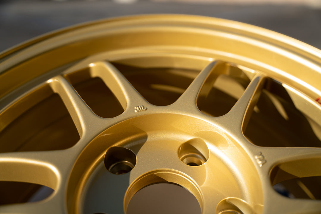 エンケイ RPF1 / 17x8 +45 / 5x114.3 / ゴールド