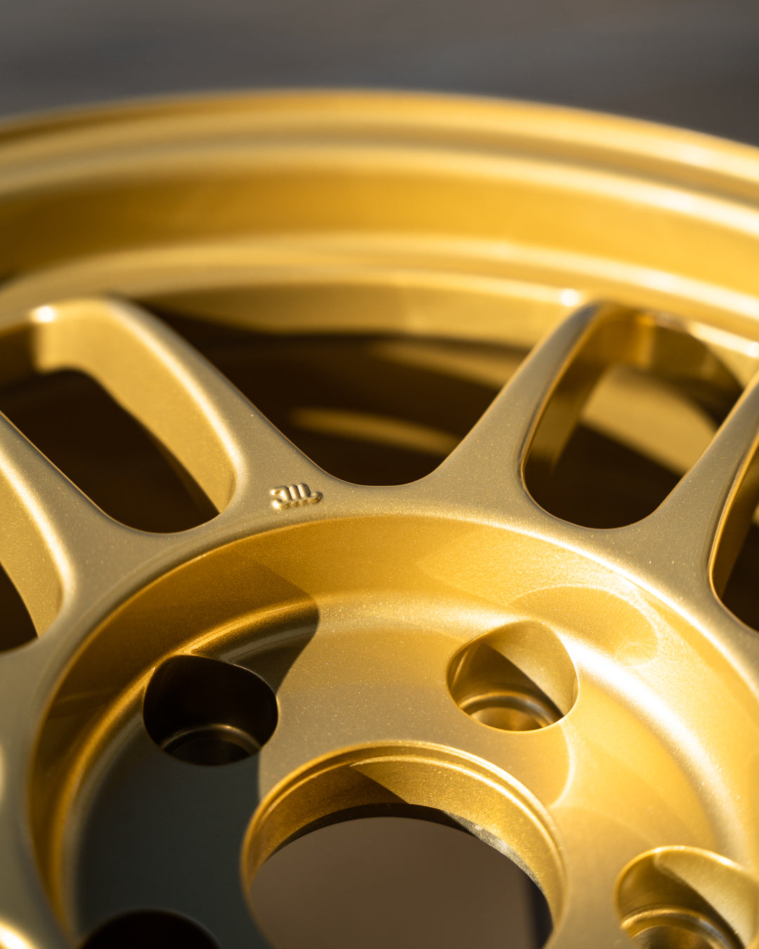 エンケイ RPF1 / 17x8 +45 / 5x114.3 / ゴールド