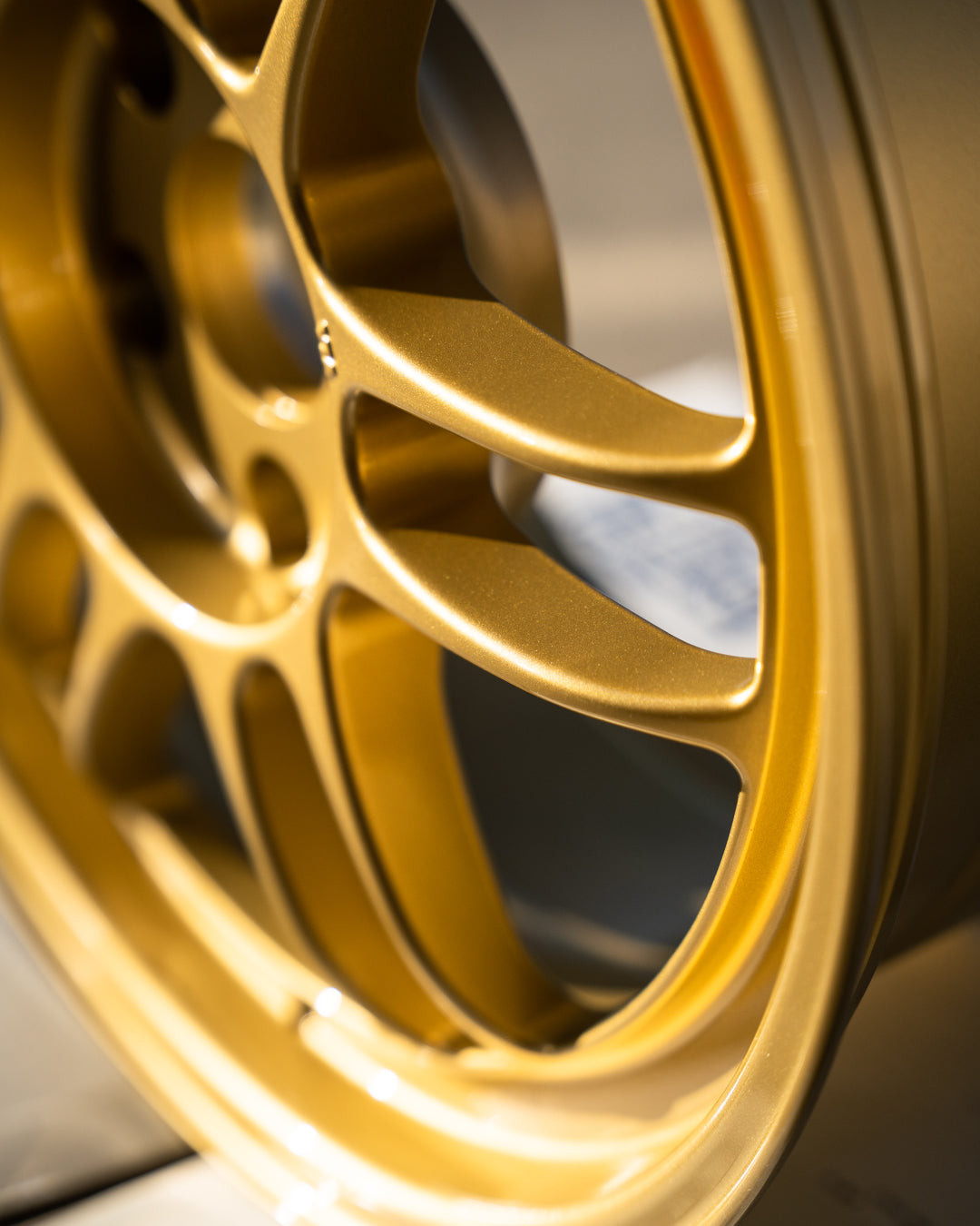 エンケイ RPF1 / 17x8 +45 / 5x114.3 / ゴールド