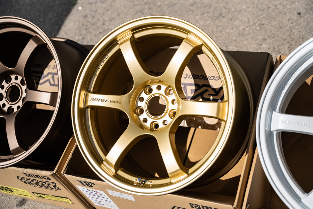 グラムライト 57DR / 18x9.5 +38 / 5x114.3 / E8 ゴールド (EGP)