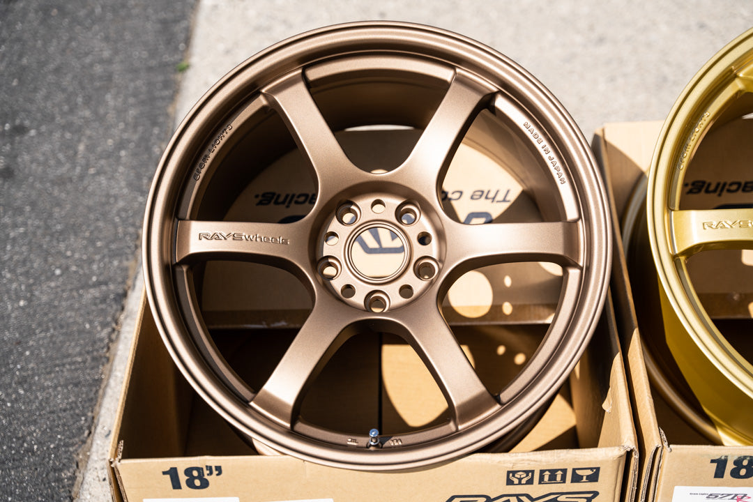 グラムライト 57DR / 18x9.5 +38 / 5x114.3 / ブロンズII