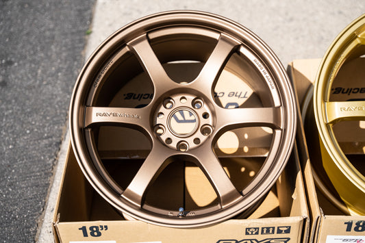 グラムライト 57DR / 18x9.5 +38 / 5x114.3 / ブロンズII