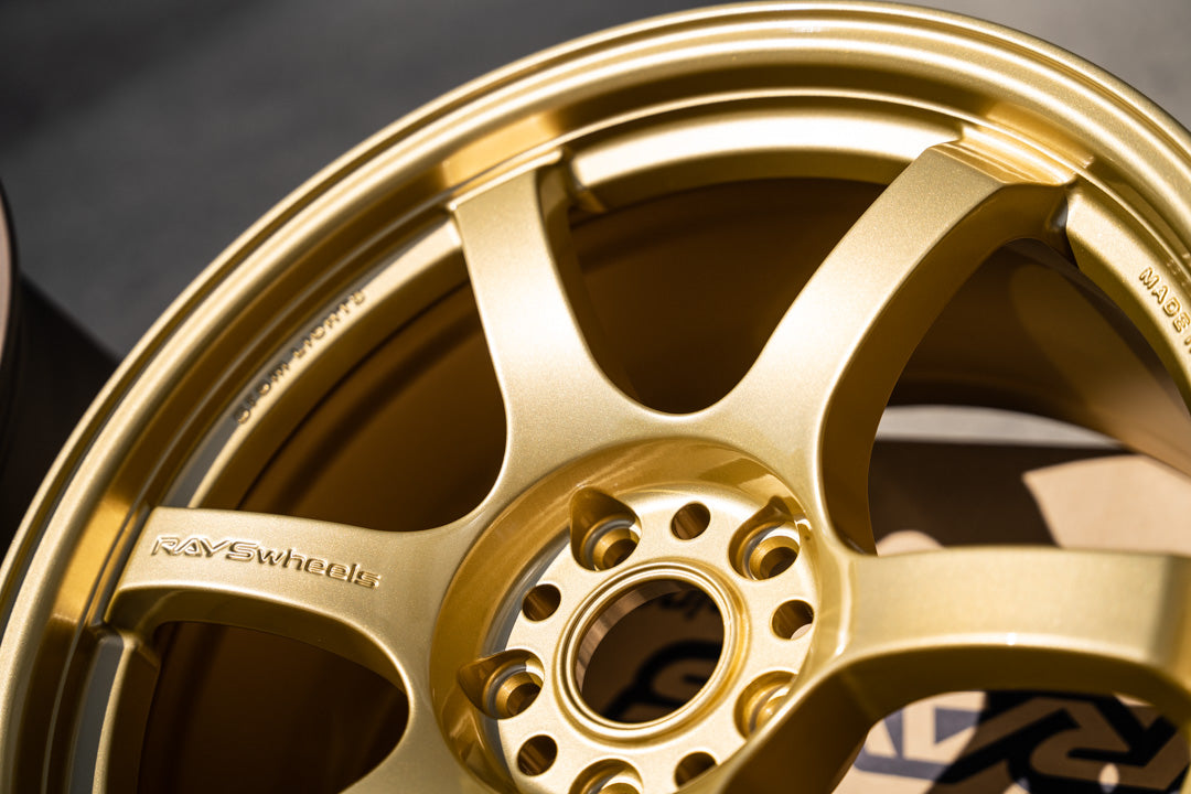 グラムライト 57DR / 18x9.5 +38 / 5x114.3 / E8 ゴールド (EGP)