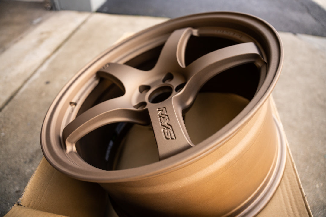 Luces Gram 57CR / 18x9.5 +38 / 5x114.3 / Bronce II