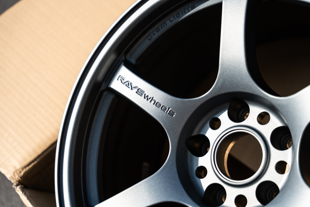 Linternas Gram 57DR / 17x9 +12 / 5x114.3 / Azul pistola II