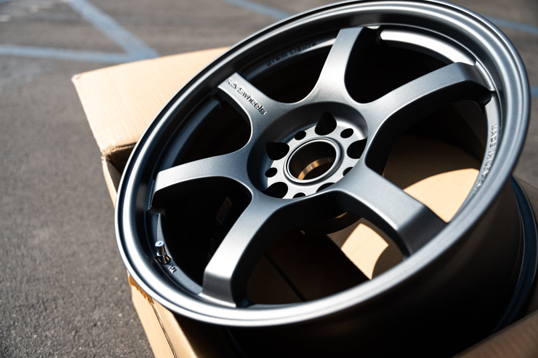 Linternas Gram 57DR / 17x9 +12 / 5x114.3 / Azul pistola II