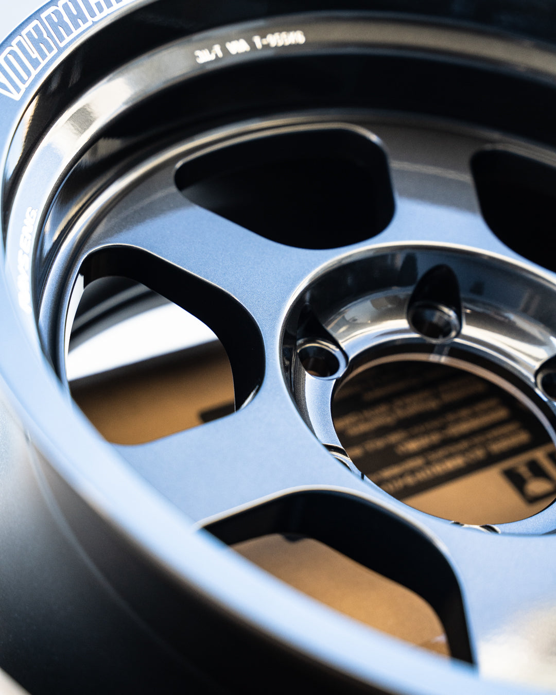 Volk TE37XT M-Spec / 17x8.5-10 / 6x139.7 / Negro diamante
