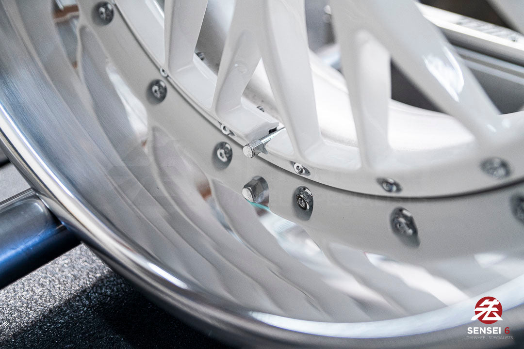 Enkei Algernon Intelesse de 18" [Step Lip] (Ruedas usadas, hechas a pedido) 